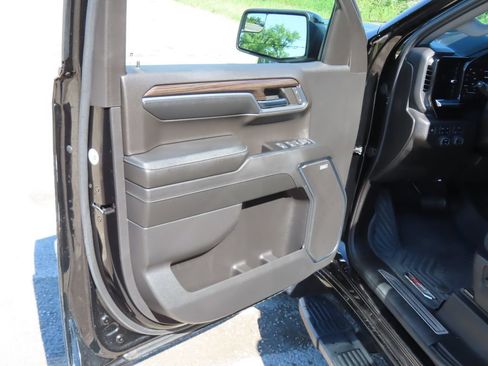 Used 2024 Chevrolet Silverado 1500 RST w/ Convenience Package II AWD/4WD image 27