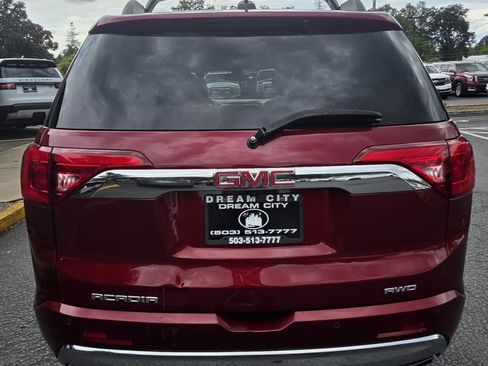 Used 2017 GMC Acadia Denali w/ Technology Package AWD/4WD image 11