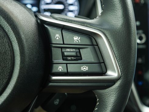 Used 2025 Subaru Outback Limited AWD/4WD image 25