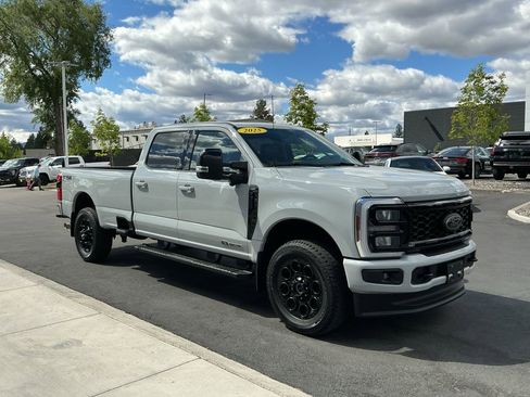Used 2025 Ford F350 Lariat w/ Black Appearance Package AWD/4WD image 7