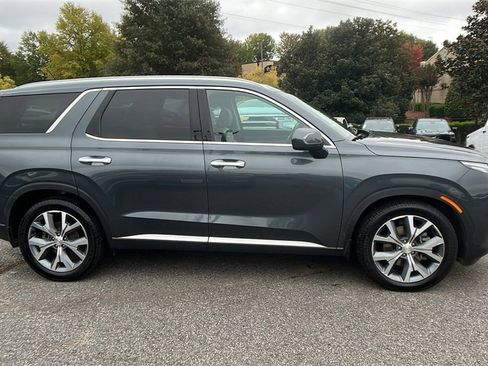 Used 2020 Hyundai Palisade SEL w/ Convenience Package image 4