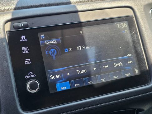 Used 2022 Honda HR-V EX image 37