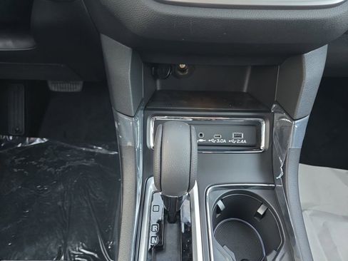 New 2026 Subaru Ascent Limited AWD/4WD image 11