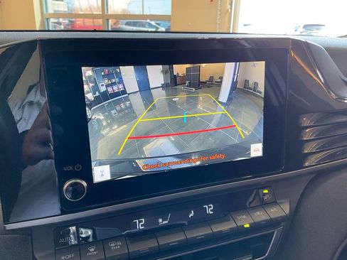 Used 2025 Toyota Camry LE image 17