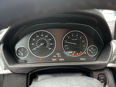 Used 2018 BMW 330i xDrive Sedan w/ Premium Package AWD/4WD image 19