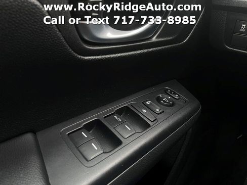 Used 2023 Honda CR-V LX image 19