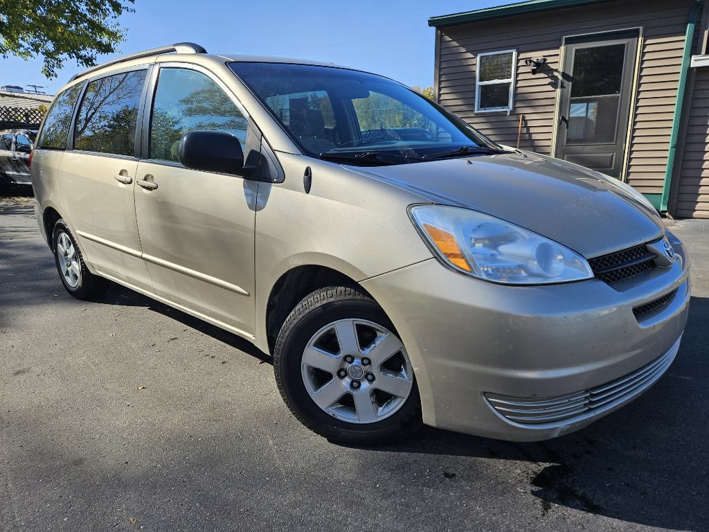 Used 2005 Toyota Sienna CE FWD image 3