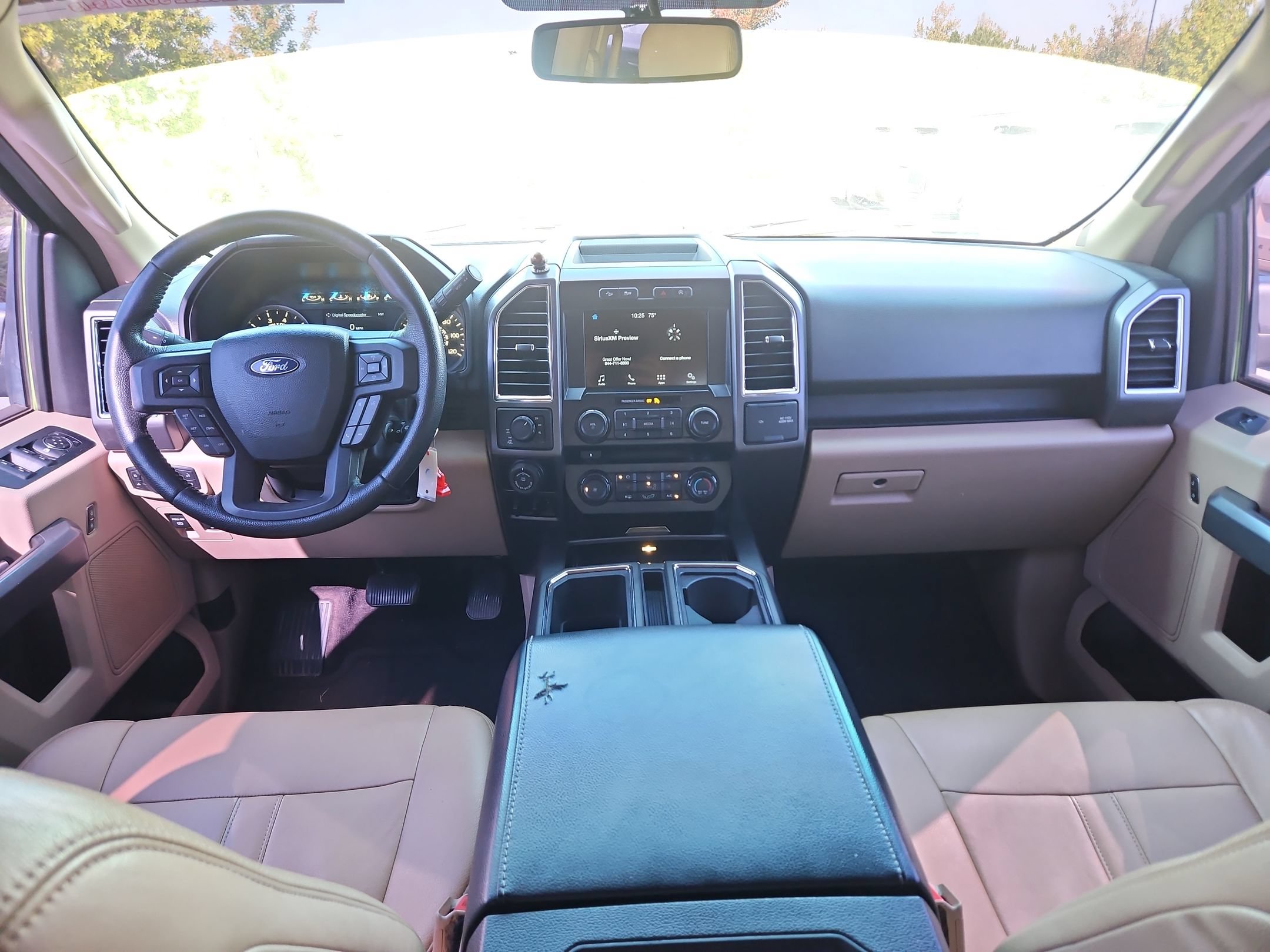 Used 2016 Ford F150 XLT w/ Equipment Group 302A Luxury AWD/4WD image 10
