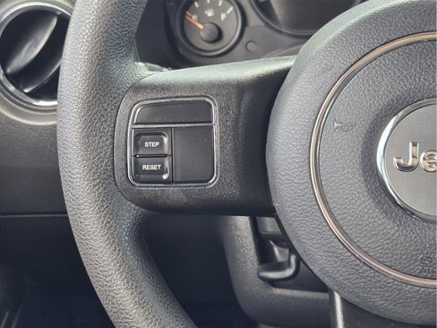 Used 2015 Jeep Patriot Sport w/ Power Value Group FWD image 24