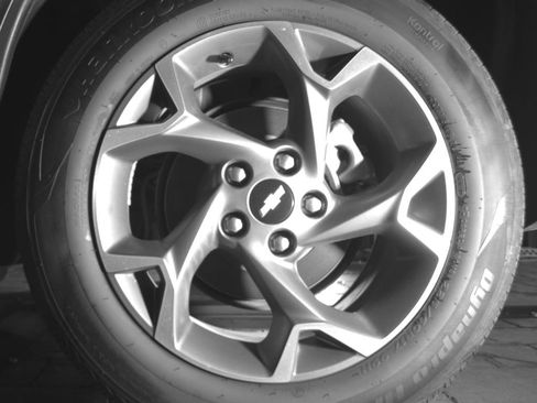 Used 2025 Chevrolet Trax LT w/ LT Convenience Package FWD image 9
