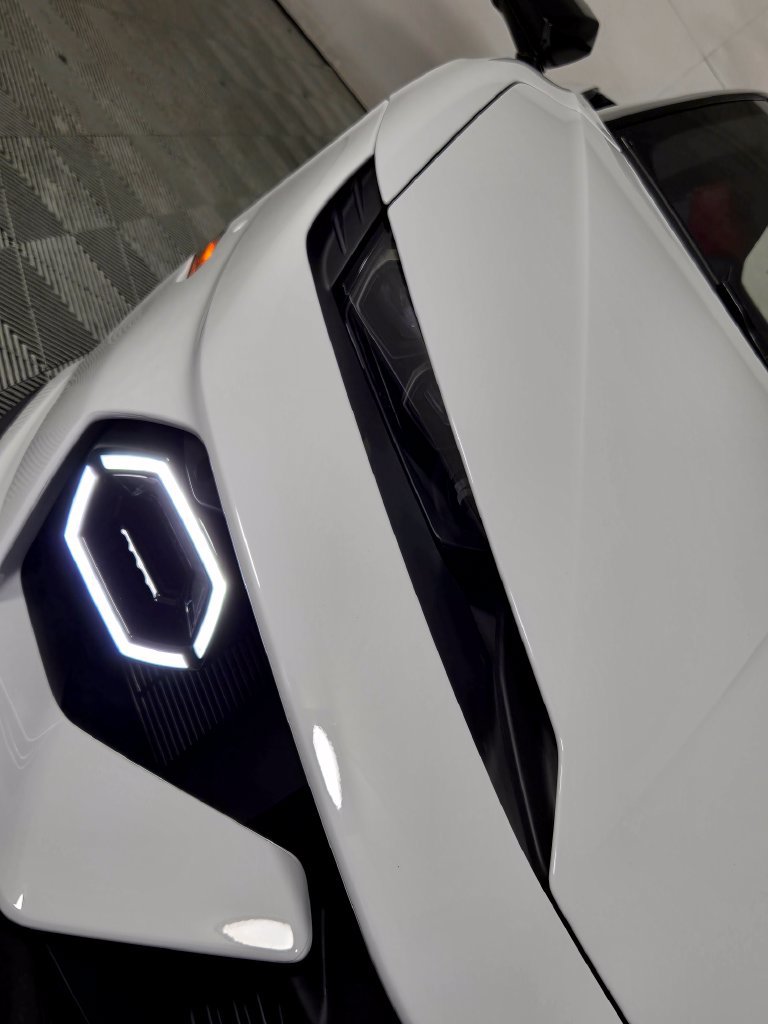 Used 2026 Lamborghini Temerario AWD/4WD image 4