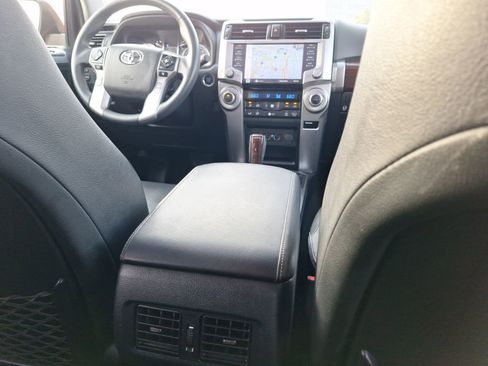 Used 2020 Toyota 4Runner Limited image 34
