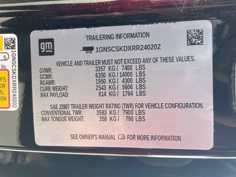 Used 2024 Chevrolet Tahoe Premier RWD image 30