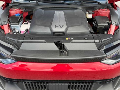 Used 2024 Kia EV6 Light RWD image 35