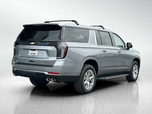 New 2025 Chevrolet Suburban Premier image 4
