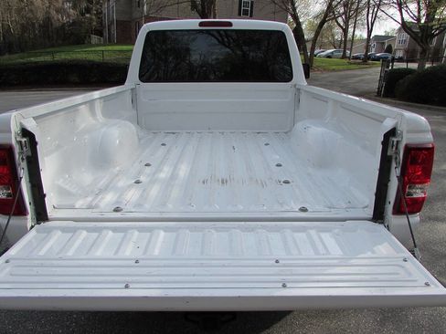 Used 2011 Ford Ranger XL image 5