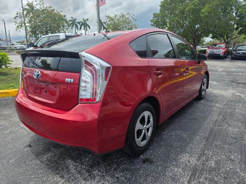 Used 2014 Toyota Prius Two FWD image 5
