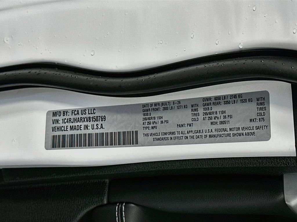 New 2027 Jeep Grand Cherokee Altitude AWD/4WD image 19