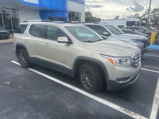 Used 2017 GMC Acadia SLT FWD video 1