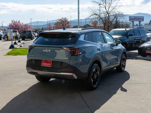 New 2026 Kia Sportage EX AWD/4WD image 7