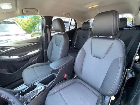 Used 2023 Buick Encore GX Select w/ Safety Package II AWD/4WD image 17