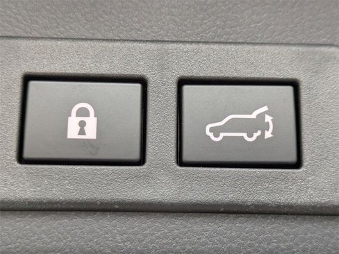 New 2026 Subaru Ascent Limited image 13