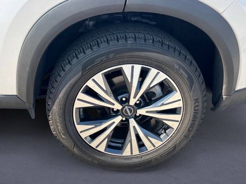 Used 2023 Nissan Rogue SV AWD/4WD image 5