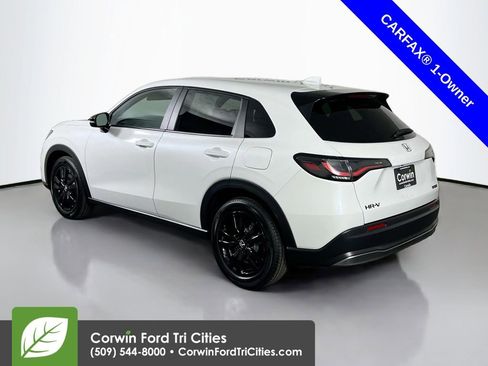 Used 2026 Honda HR-V Sport image 11