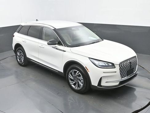 Used 2024 Lincoln Corsair AWD w/ Equipment Group 101A image 27