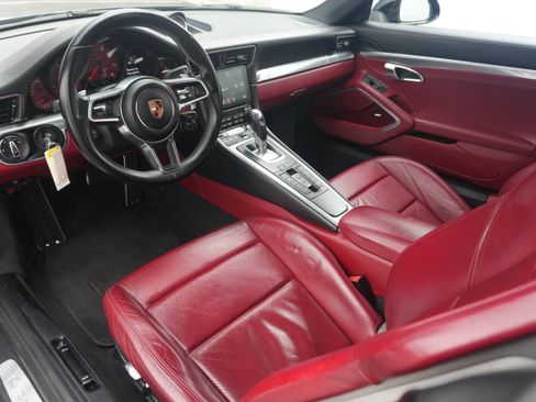 Used 2017 Porsche 911 Carrera RWD image 41