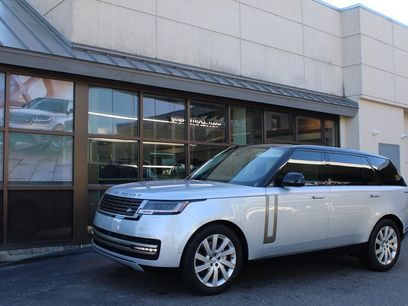 Used 2024 Land Rover Range Rover Long Wheelbase SE