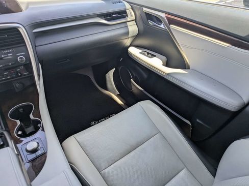 Used 2017 Lexus RX 350 FWD w/ Premium Package image 19