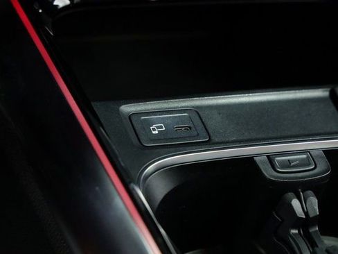 Used 2021 Mercedes-Benz GLA 35 AMG 4MATIC image 17