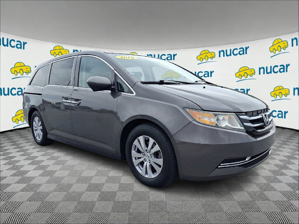 Used 2016 Honda Odyssey SE image 1