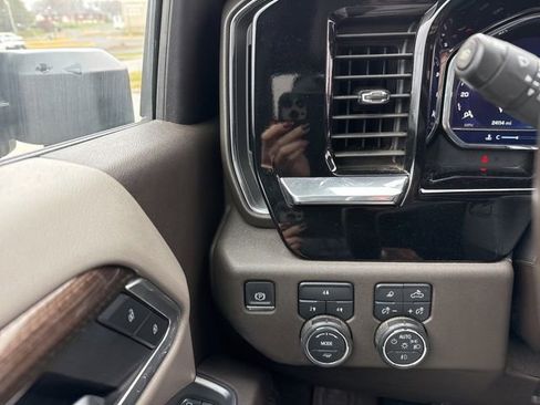 Used 2025 Chevrolet Silverado 3500 LT w/ All Star Edition image 33