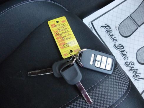 Used 2020 Honda Civic Sport image 38