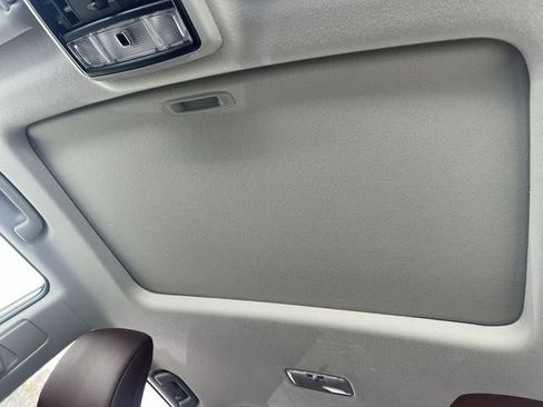 Used 2023 Toyota 4Runner Limited image 11