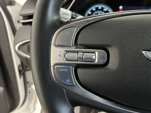 Used 2025 Genesis GV70 2.5T AWD/4WD image 25