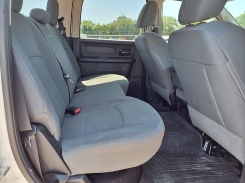 Used 2014 RAM 2500 Tradesman w/ Chrome Appearance Group AWD/4WD image 18