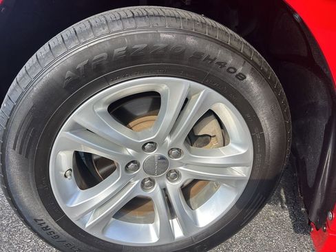 Used 2022 Dodge Charger SXT image 37