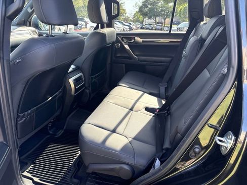 Used 2023 Lexus GX 460 Premium w/ Premium Plus Package AWD/4WD image 22