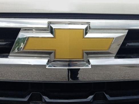 Used 2023 Chevrolet Silverado 1500 LT image 13
