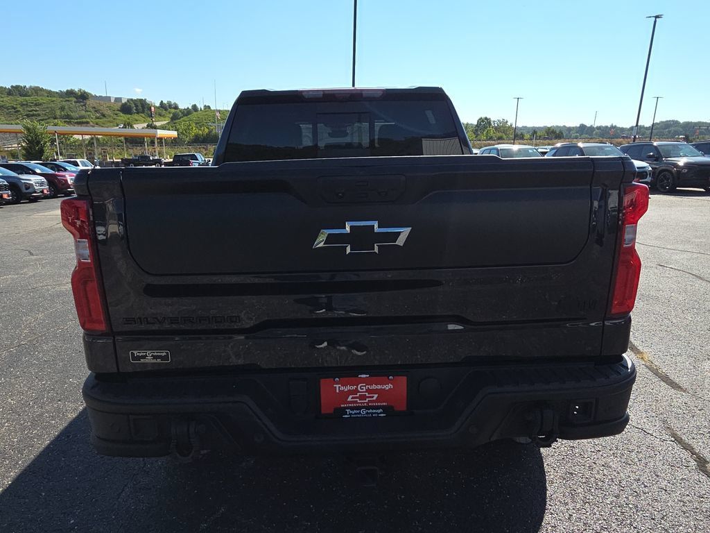 Used 2024 Chevrolet Silverado 1500 ZR2 w/ ZR2 Bison Edition AWD/4WD image 7