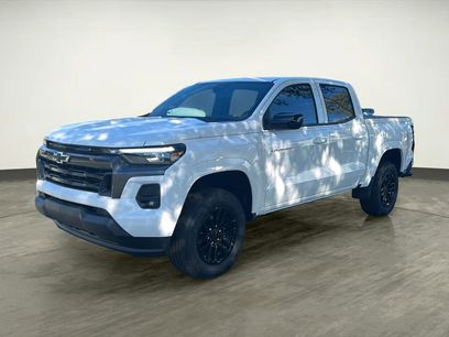 New 2025 Chevrolet Colorado LT w/ LT Convenience Package