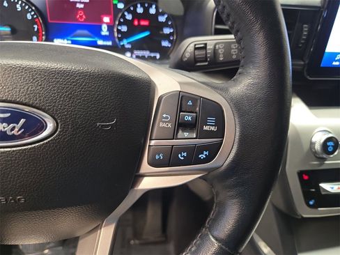 Used 2023 Ford Explorer XLT w/ Equipment Group 202A image 18