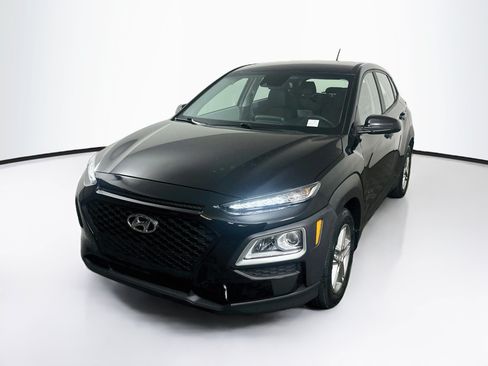 Used 2021 Hyundai Kona SE FWD image 3