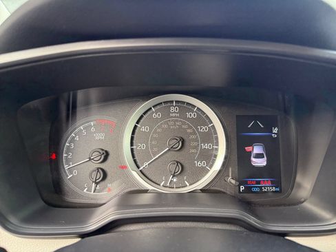 Used 2022 Toyota Corolla LE FWD image 13