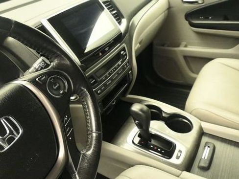 Used 2017 Honda Pilot EX-L image 14