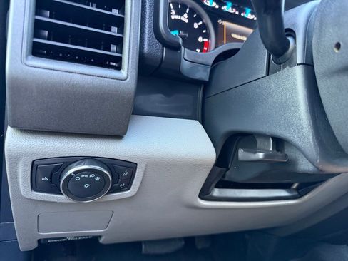 Used 2022 Ford F250 XL w/ STX Appearance Package image 28