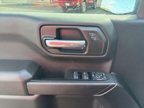 Used 2021 Chevrolet Silverado 1500 Custom Trail Boss image 19
